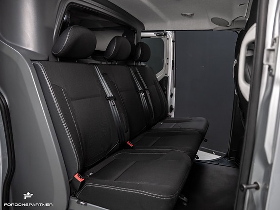 Renault Trafic 26 of 28