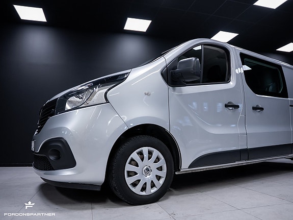 Renault Trafic 5 of 28
