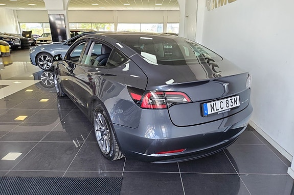 Tesla Model 3 3 of 11