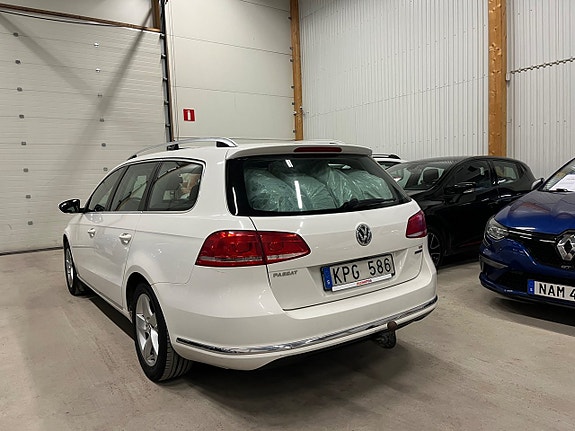 Volkswagen Passat 6 of 18