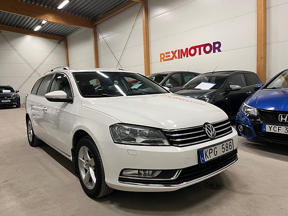 Volkswagen Passat 3 of 18