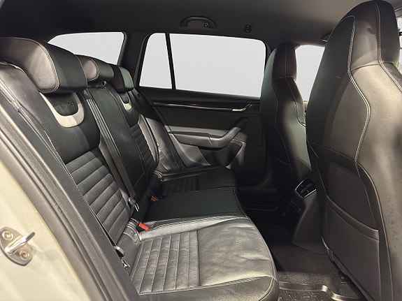 Skoda Octavia 10 of 23