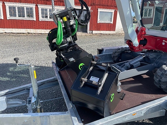 Takeuchi TB320 Steelwrist rototilt / maskinsläp - 26 6 of 7