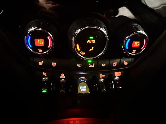 MINI Countryman Cooper SE 17 of 19