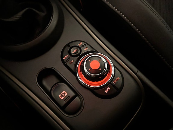 MINI Countryman Cooper SE 15 of 19