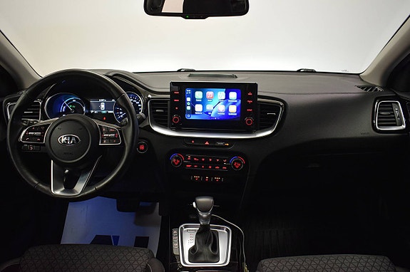 Kia Ceed 8 of 25