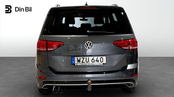Volkswagen Touran 5 of 12