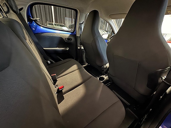 Peugeot 108 7 of 16