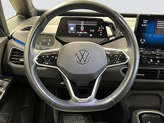 Volkswagen ID.3 8 of 22