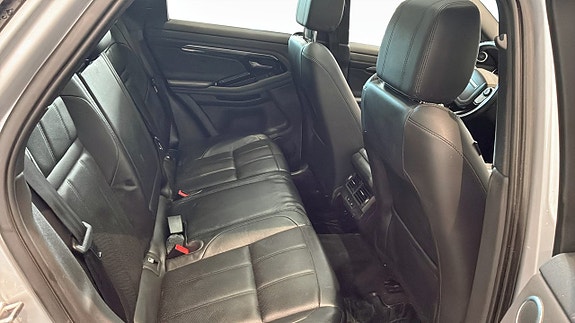 Land Rover Range Rover Evoque 5 of 9