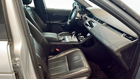 Land Rover Range Rover Evoque 3 of 9
