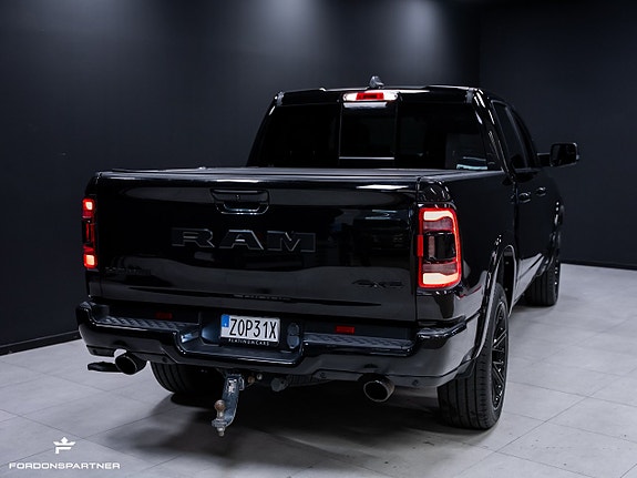 Dodge RAM 1500 13 of 30