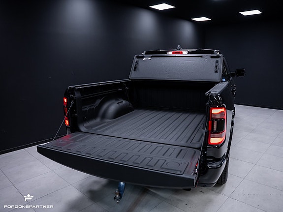 Dodge RAM 1500 14 of 30