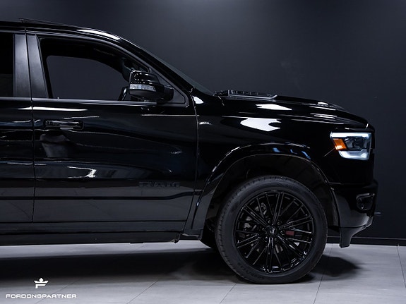 Dodge RAM 1500 11 of 30