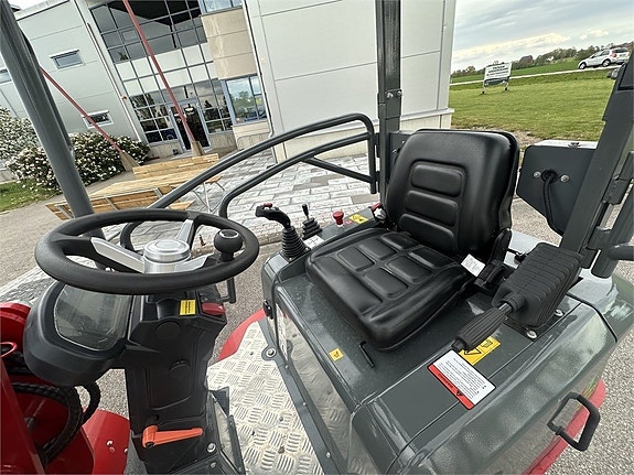 ECO Loader 650E 12 of 16