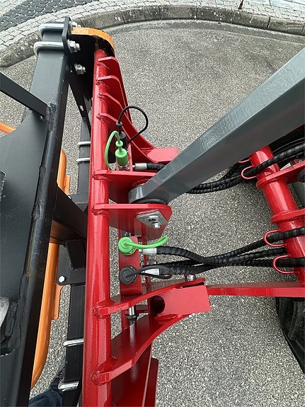 ECO Loader 650E 8 of 16