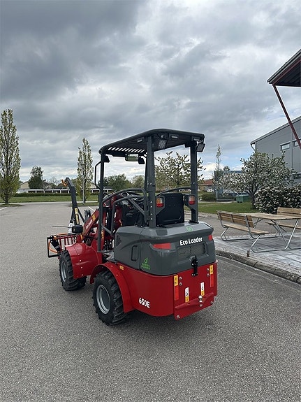 ECO Loader 650E 3 of 16