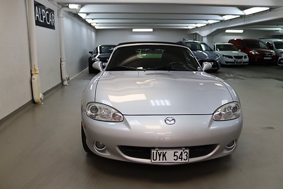 Mazda MX-5 4 of 29