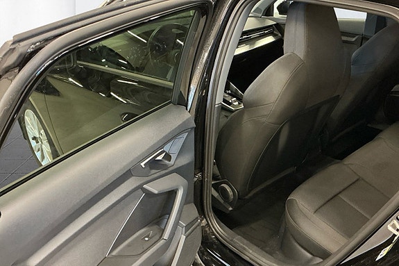 Audi A3 8 of 9