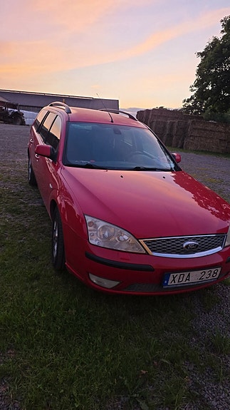 Ford Mondeo 2 of 6