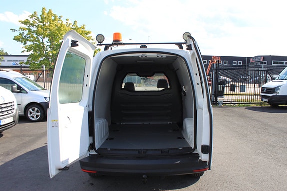 Volkswagen Caddy Maxi 9 of 9