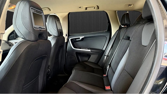 Volvo XC60 10 of 11