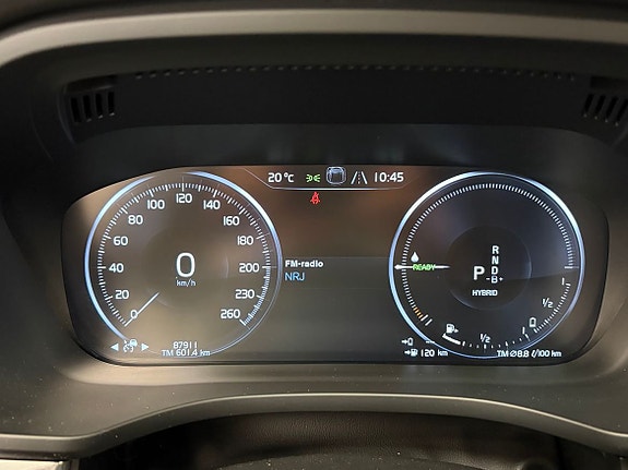 Volvo XC60 9 of 24