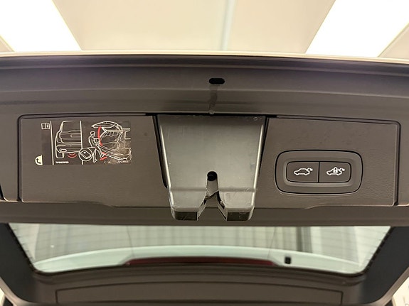 Volvo XC60 22 of 24