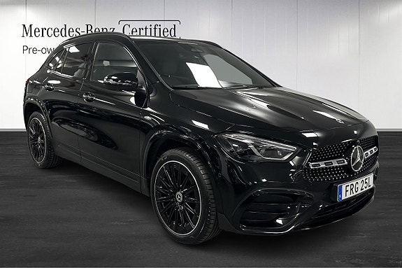 Mercedes-Benz GLA250 e 2 of 23