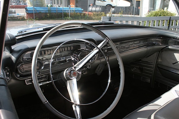 Cadillac Series 62 14 of 26