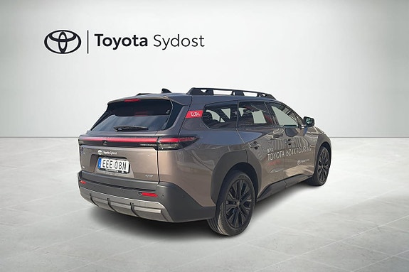 Toyota bZ4X Touring 2 of 14