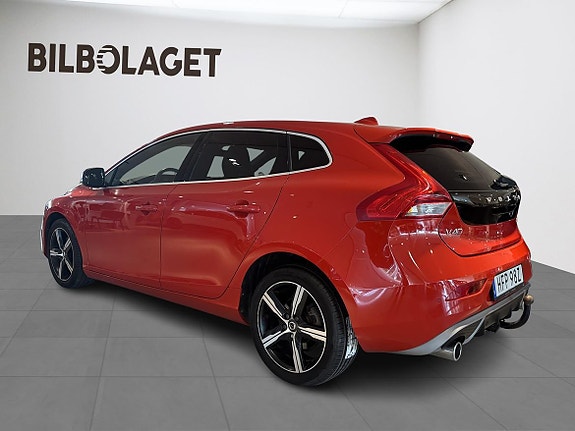 Volvo V40 3 of 14