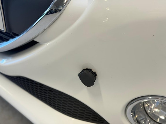 Peugeot 208 19 of 23