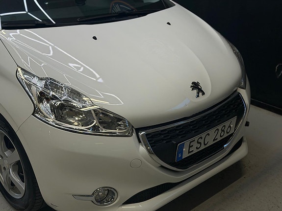 Peugeot 208 6 of 23