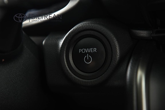 Toyota C-HR 12 of 21