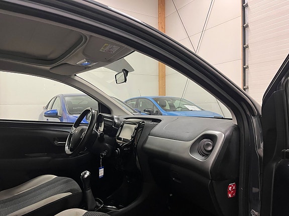 Peugeot 108 10 of 17