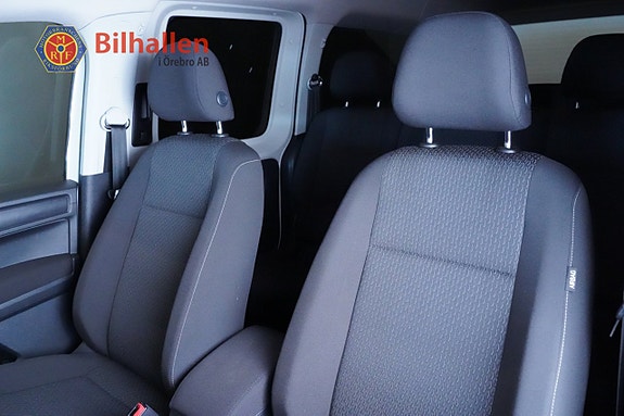 Volkswagen Caddy Maxi 8 of 19