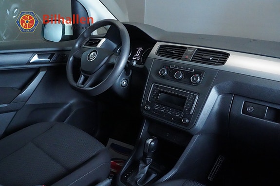 Volkswagen Caddy Maxi 4 of 19