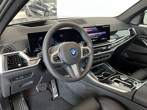 BMW X5 5 of 17