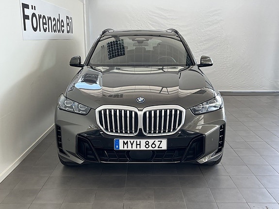 BMW X5 2 of 17