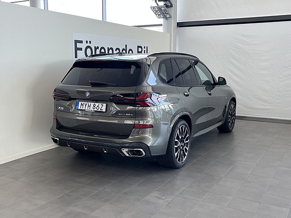 BMW X5 15 of 17