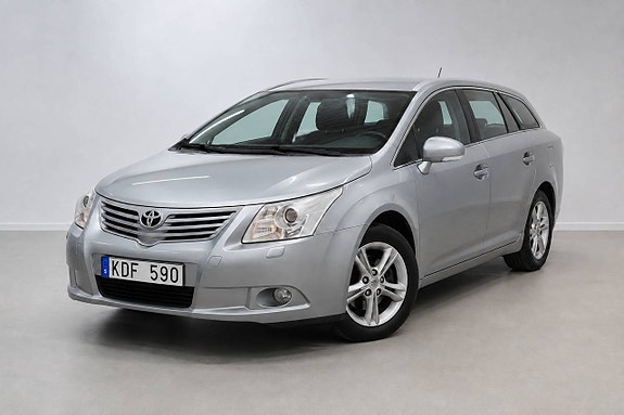 Toyota Avensis 3 of 25