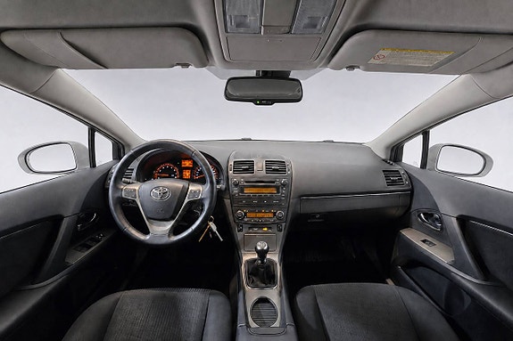 Toyota Avensis 14 of 25