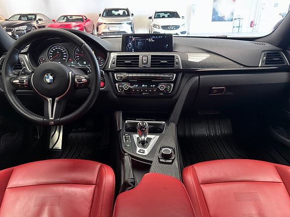 BMW M4 12 of 21