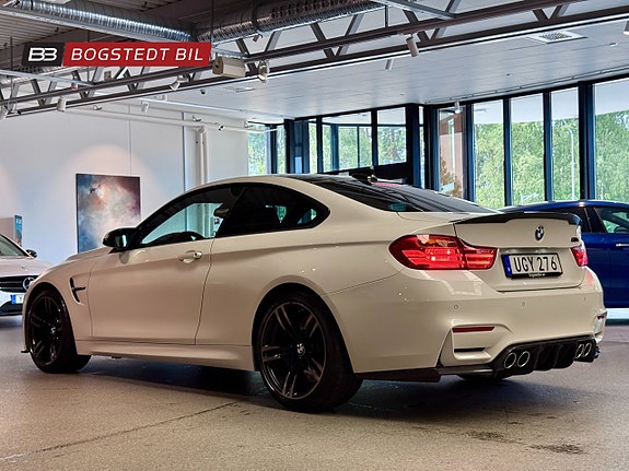 BMW M4 5 of 21