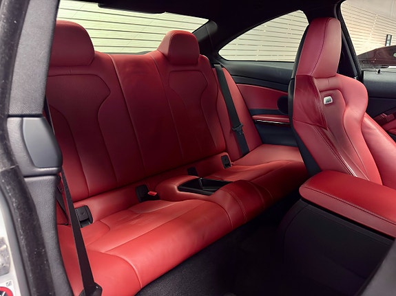 BMW M4 20 of 21