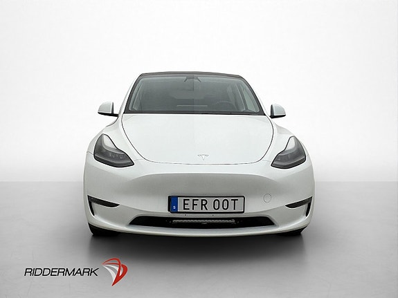 Tesla Model Y 2 of 30