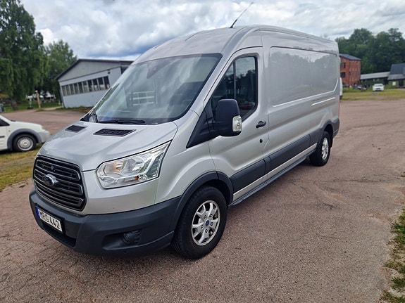 Ford Transit 5 of 7