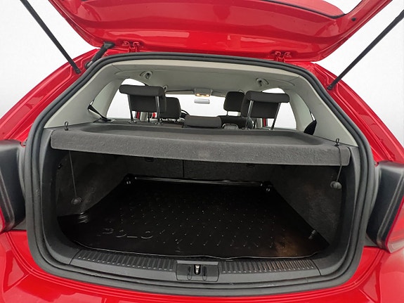 Volkswagen Polo 21 of 25