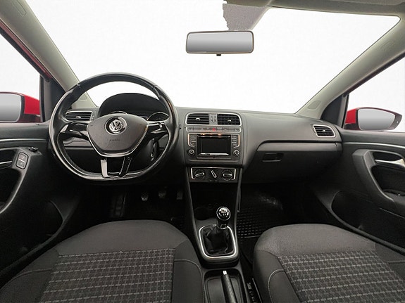 Volkswagen Polo 12 of 25